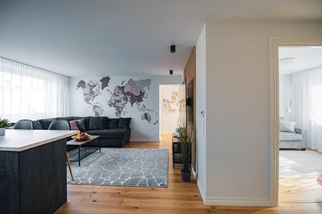 New Luxury 3Br Apartment In Old Town, Free Parking Хаапсалу Екстер'єр фото