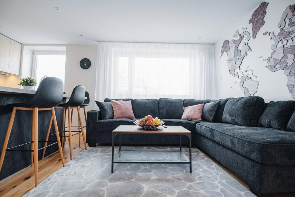 New Luxury 3Br Apartment In Old Town, Free Parking Хаапсалу Екстер'єр фото