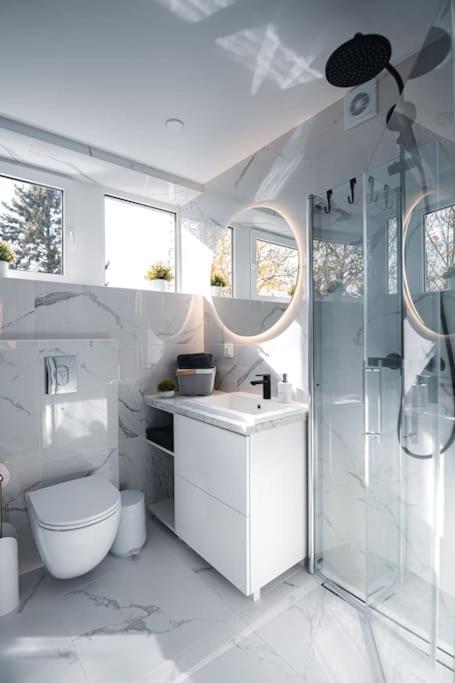 New Luxury 3Br Apartment In Old Town, Free Parking Хаапсалу Екстер'єр фото