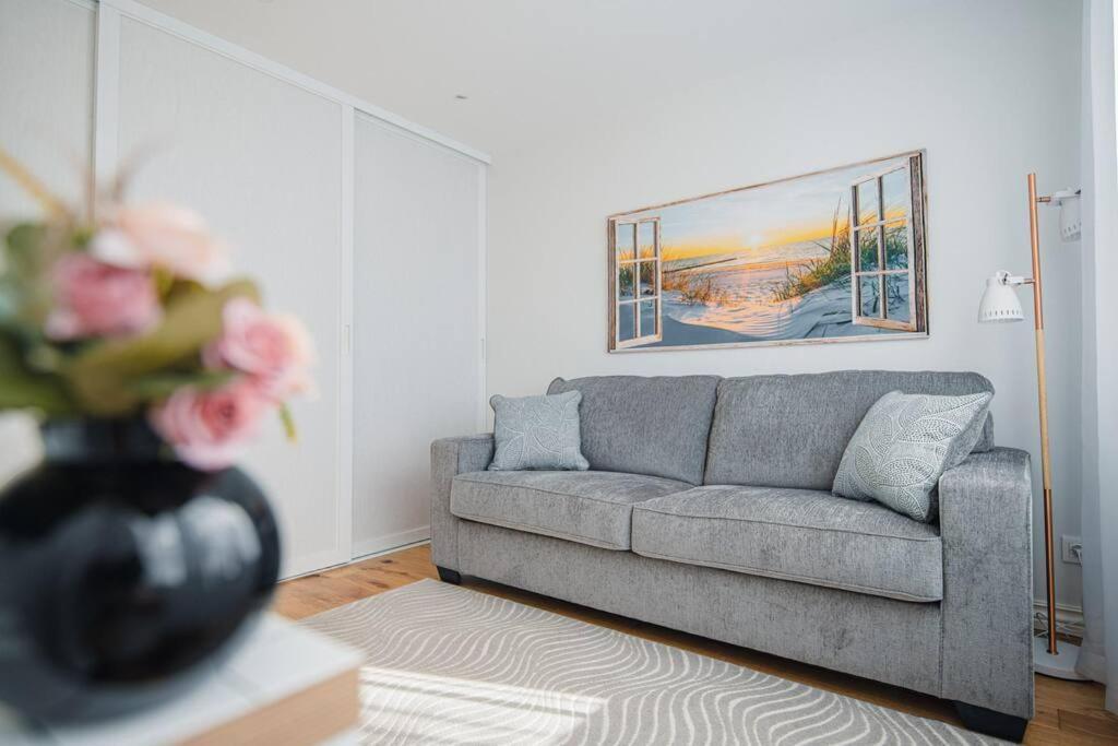New Luxury 3Br Apartment In Old Town, Free Parking Хаапсалу Екстер'єр фото